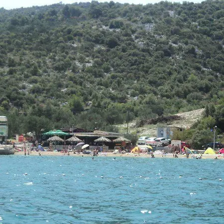 Jozo Марина